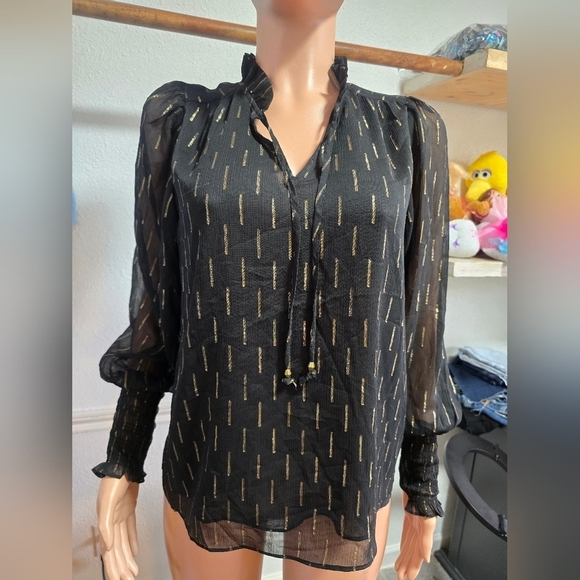 Maison D’Amelie Tops - Elegant Black and Gold Women's Top
